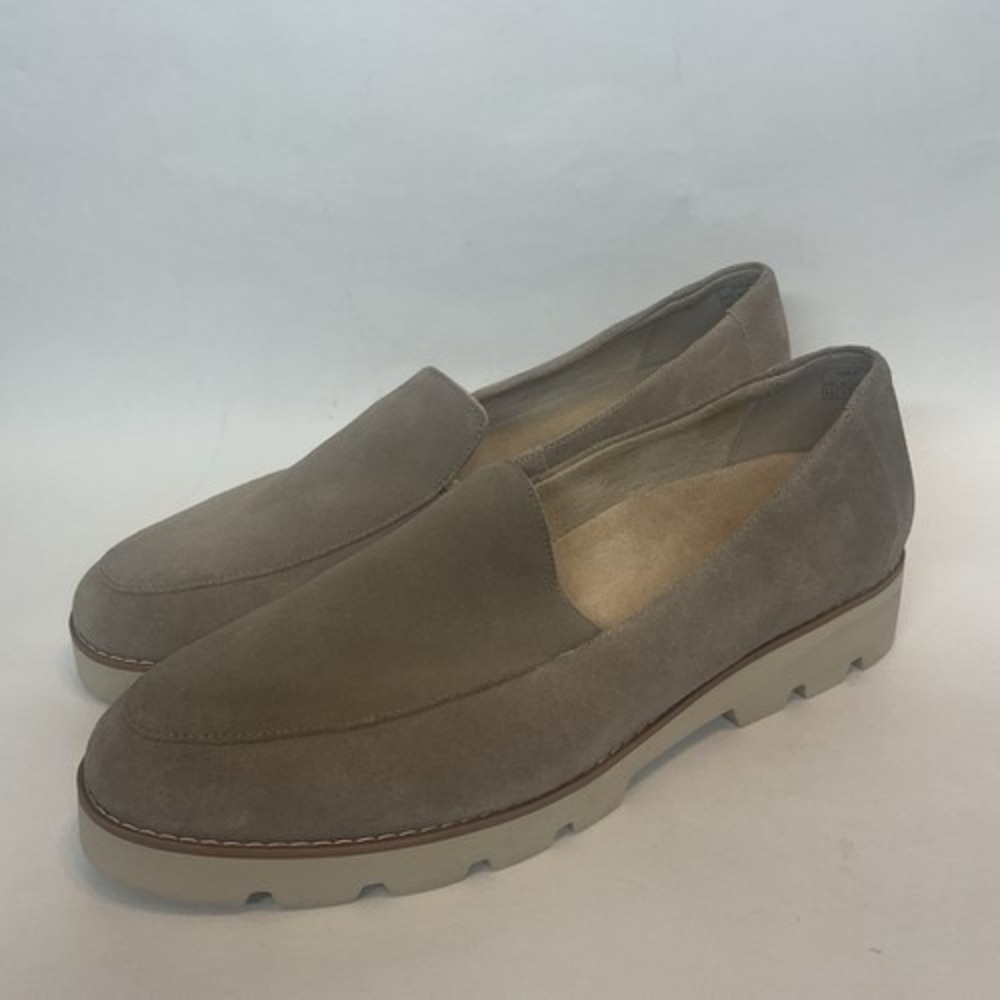 NWOB Vionic Kensley Taupe Arch Support Classic Slip On Loafers Women 9/5W China